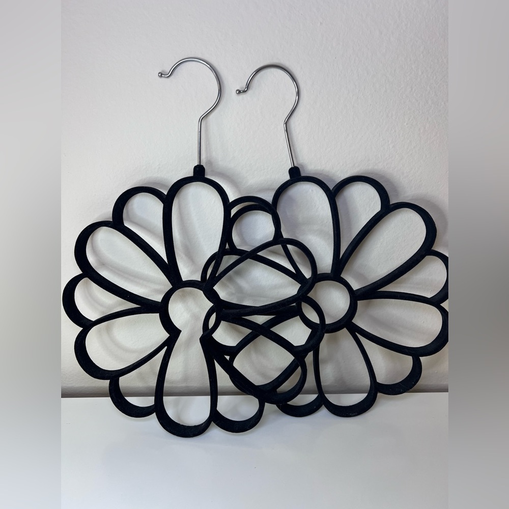 Flower Scarf organizer (2)